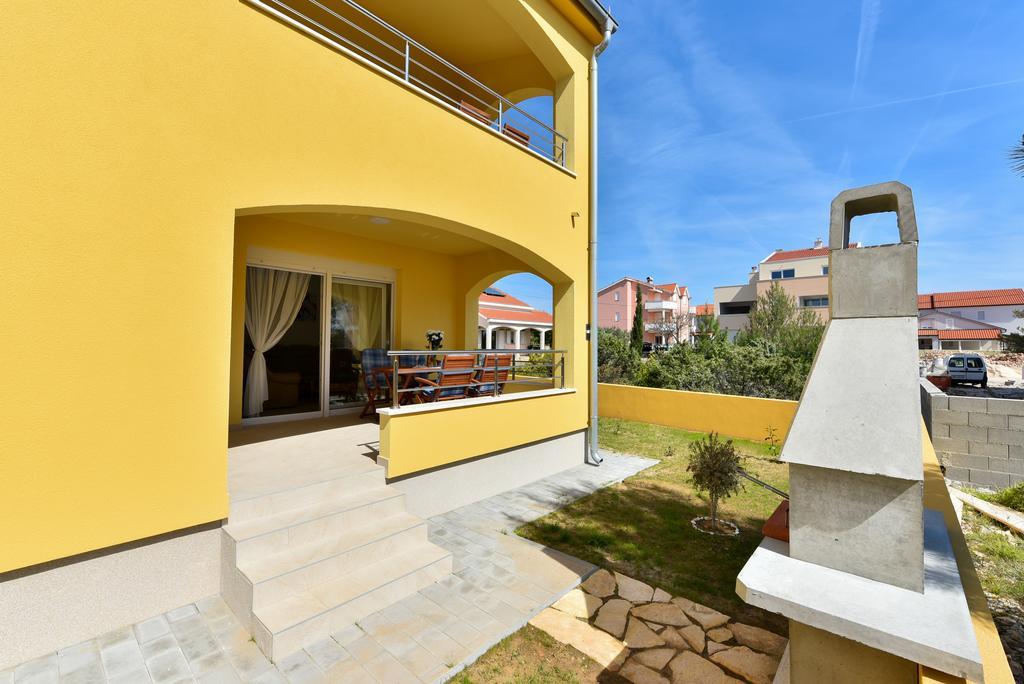Apartments Ana فرسي المظهر الخارجي الصورة